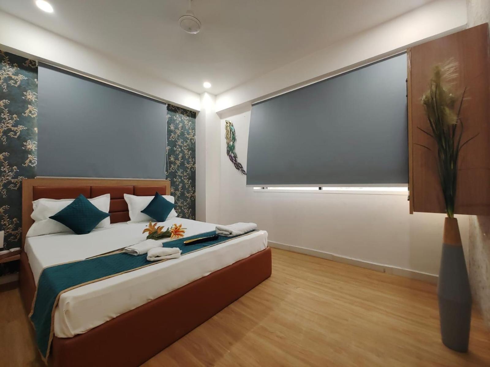 Hotel Prasang سورات المظهر الخارجي الصورة